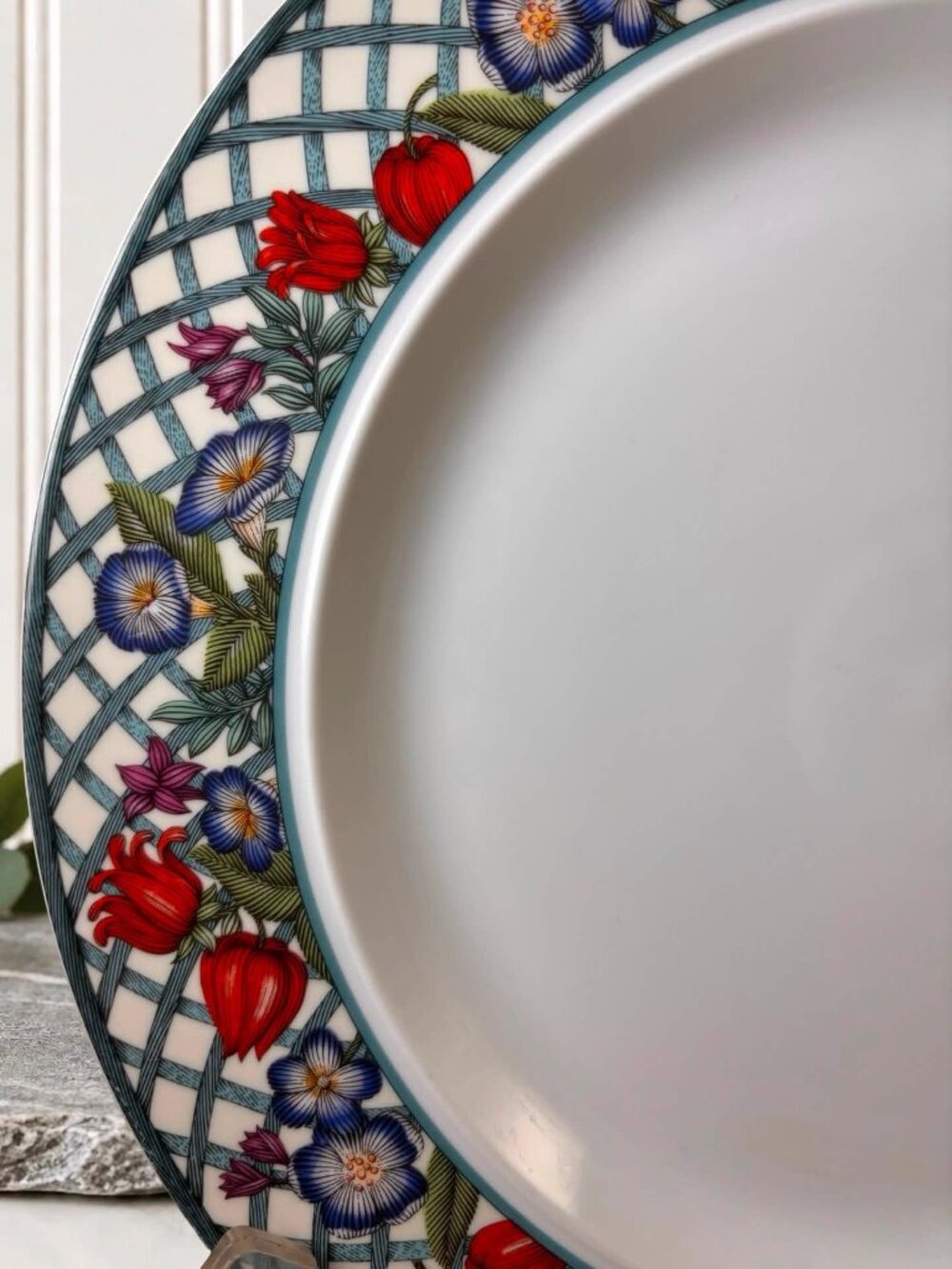 Dansk Nordic Garden 13" Chop Plate Scandinavian Round Platter Lattice Ribbon Flo - Picture 2 of 5